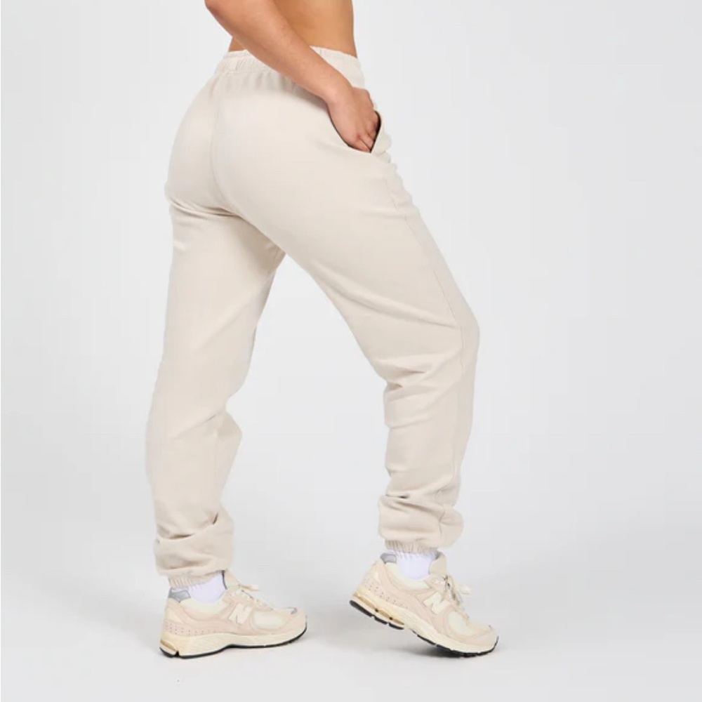 BuffBunny Boyfriend Cloud Joggers